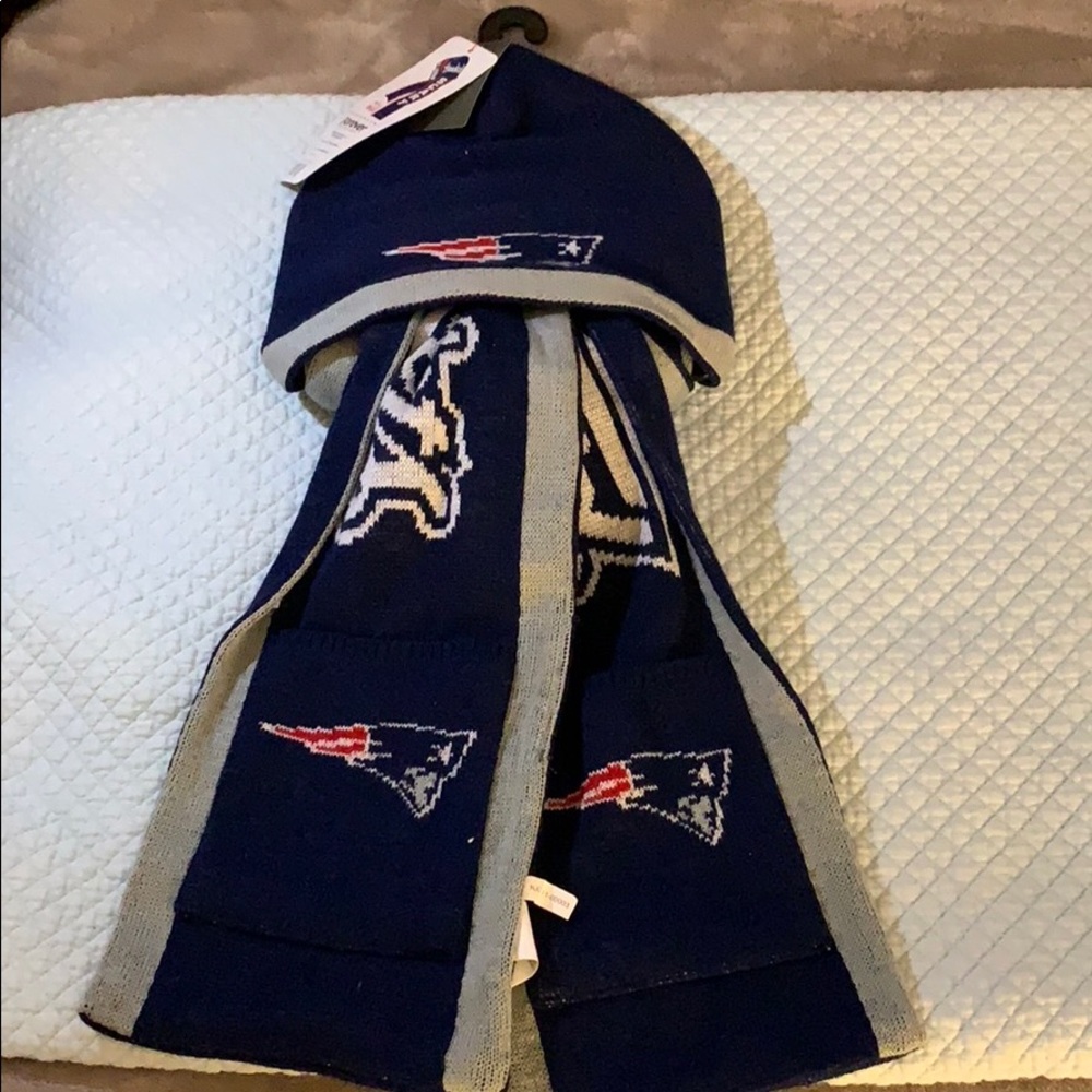 Patriots hat and scarf combo